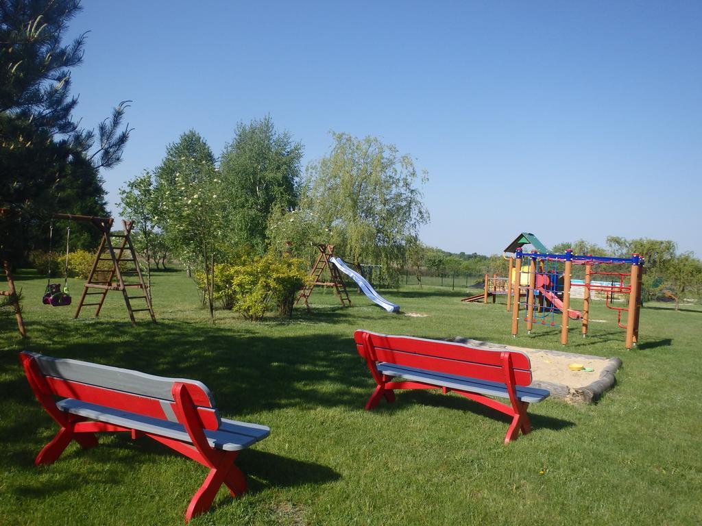 Osrodek Marynka Vila Wolka Cycowska Exterior foto